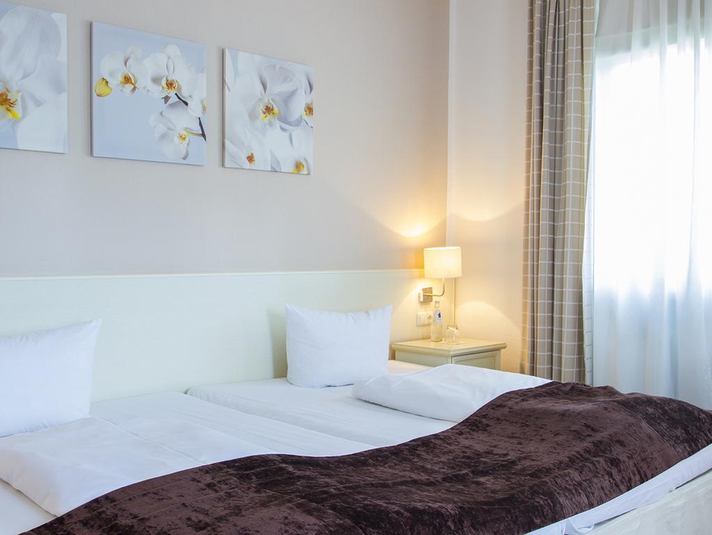 Hotel Schlee Hohenschäftlarn Kültér fotó