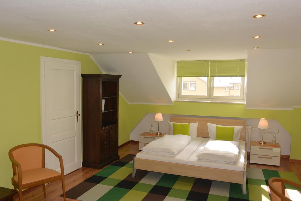 Hotel Schlee Hohenschäftlarn Kültér fotó