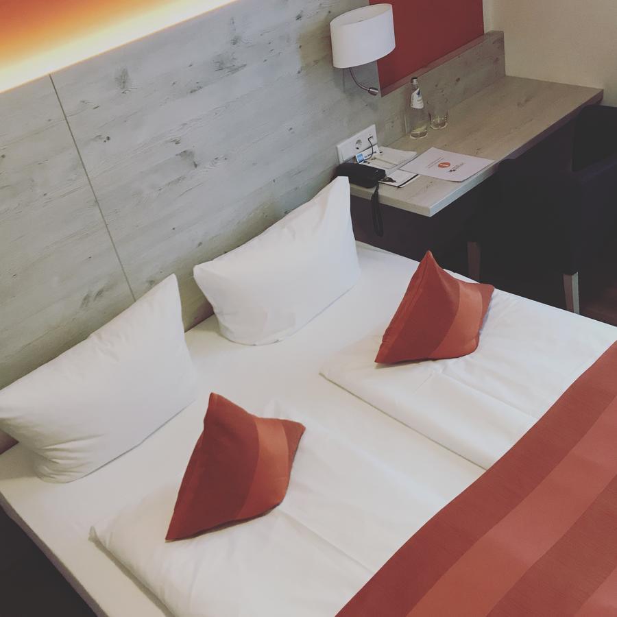 Hotel Schlee Hohenschäftlarn Kültér fotó